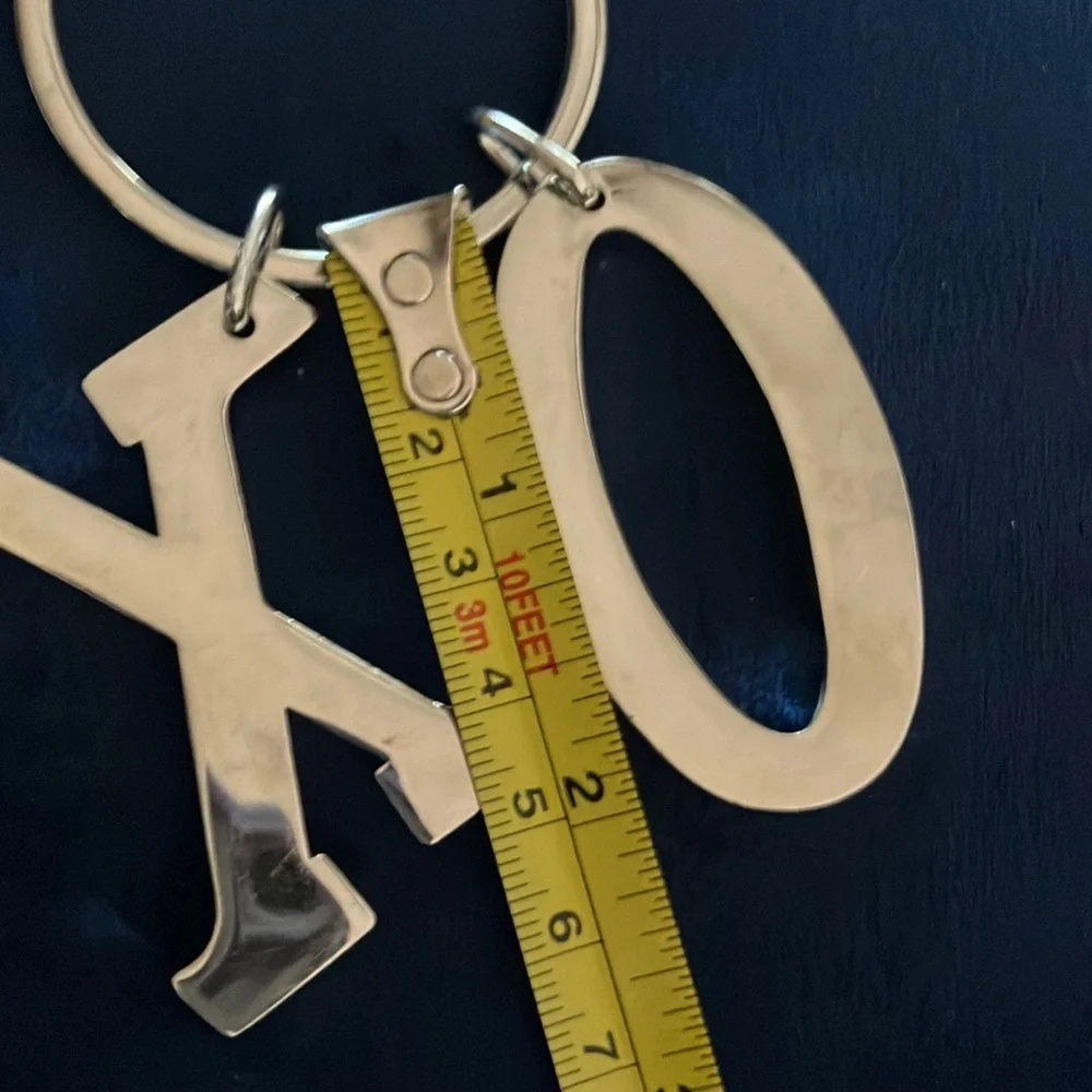 Silver XO‎ (hugs & kisses) Metal Keychain